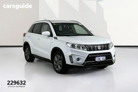 White 2023 Suzuki Vitara Wagon 1.6L