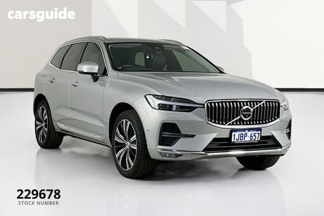 Silver 2021 Volvo XC60 Wagon B5 Inscription Mhev