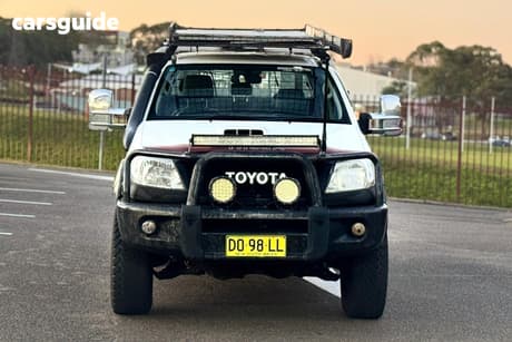 White 2007 Toyota Hilux Pickup Sr