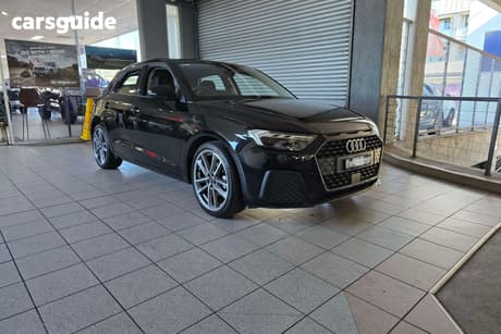 Black 2019 Audi A1 Sportback 35 Tfsi S Tronic