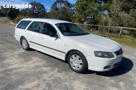 White 2008 Ford Falcon Wagon Xt