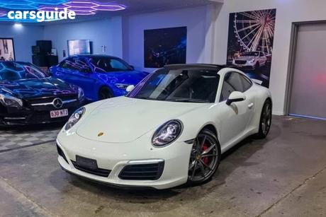 White 2016 Porsche 911 Coupe Carrera S