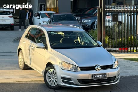 Silver 2015 Volkswagen Golf Hatchback 90 Tsi