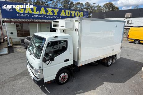 White 2022 Mitsubishi Fuso OTHER OtherCar