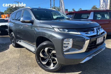 Black 2024 Mitsubishi Pajero Sport Wagon Exceed (4Wd) 7 Seat