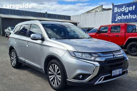 Silver 2021 Mitsubishi Outlander Wagon Ls 7 Seat (2Wd)