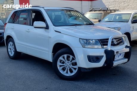 White 2012 Suzuki Grand Vitara Wagon Sports (4X4)