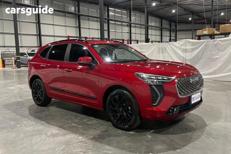 Red 2022 GWM Haval Jolion Wagon Vanta
