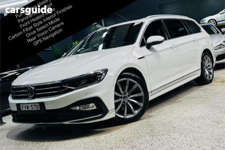 White 2021 Volkswagen Passat Wagon 162Tsi Elegance