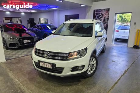 White 2014 Volkswagen Tiguan Wagon 132 Tsi (4X4)