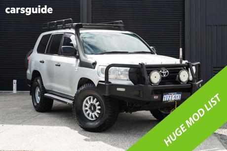 Silver 2016 Toyota Landcruiser Wagon Gx (4X4)