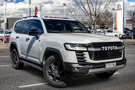 White 2023 Toyota Landcruiser Wagon Lc300 Gr-S (4X4)