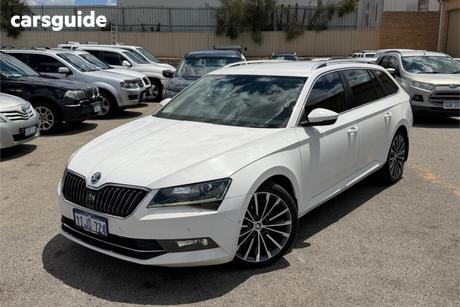 White 2017 Skoda Superb Wagon 162 Tsi