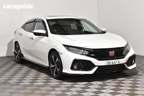 White 2017 Honda Civic Hatchback Rs