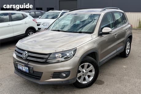 Beige 2013 Volkswagen Tiguan Wagon 132 Tsi Pacific