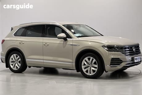 Beige 2020 Volkswagen Touareg Wagon 190Tdi
