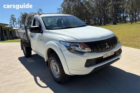 White 2016 Mitsubishi Triton Cab Chassis Glx (4X4)