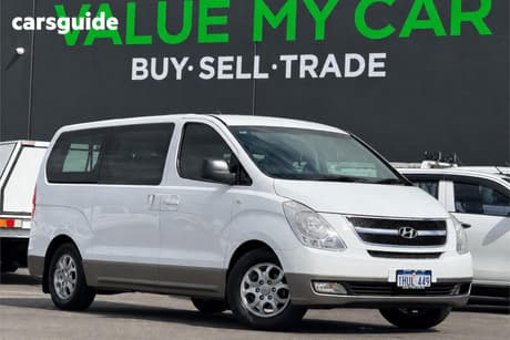 White 2014 Hyundai Imax Wagon