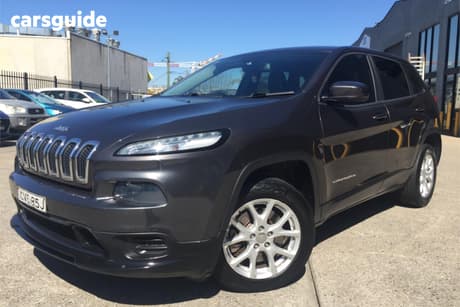 Grey 2014 Jeep Cherokee Wagon Sport (4X2)