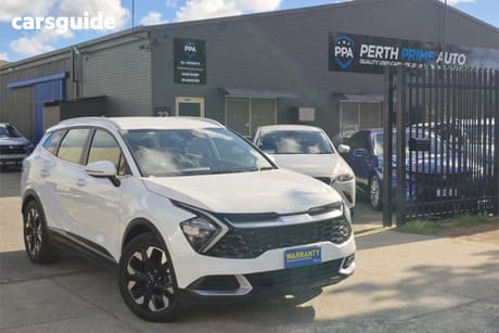 White 2023 Kia Sportage Wagon S (Fwd)