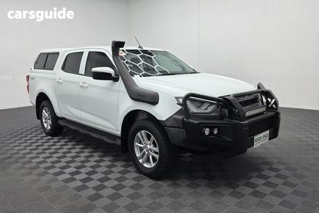 White 2022 Isuzu D-MAX Crew Cab Utility Ls-M (4X4)