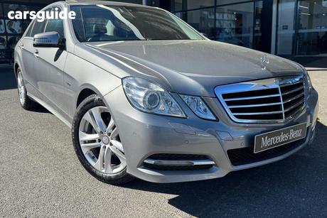 Silver 2011 Mercedes-Benz E220 Sedan Cdi Elegance