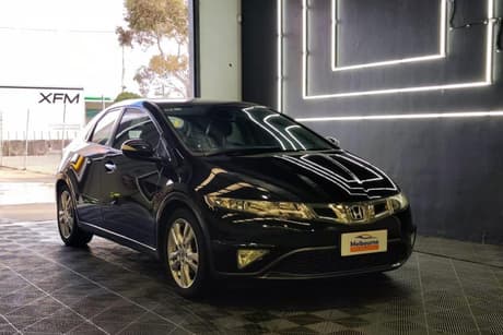 Black 2010 Honda Civic Hatchback Si