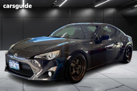 Grey 2016 Toyota 86 Coupe Gts
