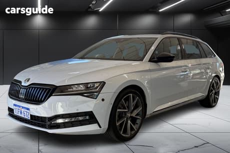 White 2023 Skoda Superb Wagon Sportline 206Tsi (4X4)