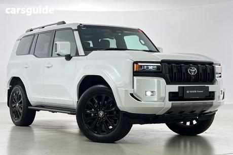 White 2025 Toyota Landcruiser Prado Wagon Kakadu