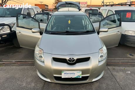 Silver 2009 Toyota Corolla Hatchback Ascent