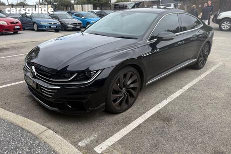 Black 2017 Volkswagen Arteon Liftback 206 Tsi R-Line