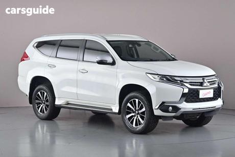 White 2016 Mitsubishi Pajero Sport Wagon Gls (4X4) 7 Seat