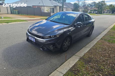 Grey 2022 Kia Cerato Sedan Sport+