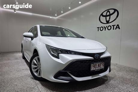 White 2025 Toyota Corolla Hatchback Ascent Sport Hybrid