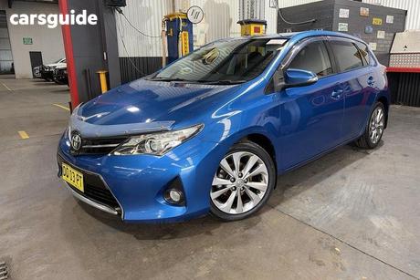 Blue 2014 Toyota Corolla Hatchback Levin Sx