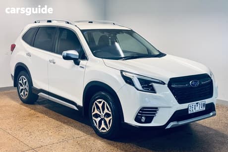 White 2022 Subaru Forester Wagon Hybrid L (Awd)