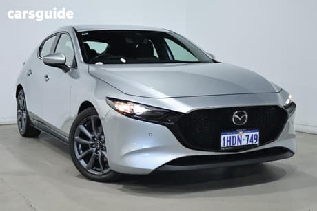 Silver 2020 Mazda 3 Hatchback G25 Evolve