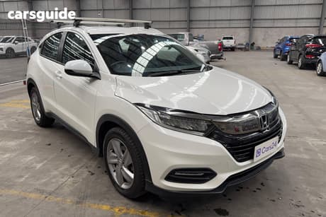 White 2018 Honda HR-V Wagon Vti-S