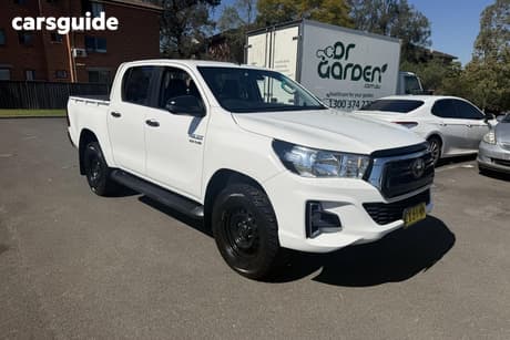 White 2019 Toyota Hilux Double Cab Pick Up Sr Hi-Rider