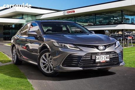 Silver 2021 Toyota Camry Sedan Ascent