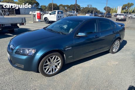 Blue 2009 Holden Commodore Sedan International