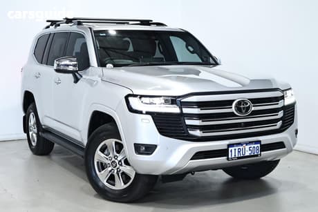 Silver 2023 Toyota Landcruiser Wagon Lc300 Sahara (4X4)