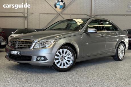 Grey 2009 Mercedes-Benz C200 Sedan Kompressor Elegance