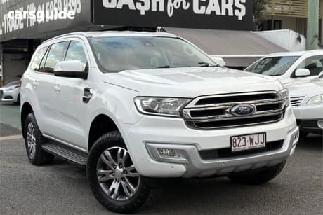 White 2015 Ford Everest Wagon Trend