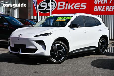 White 2025 MG MGS5 EV Wagon Essence 62