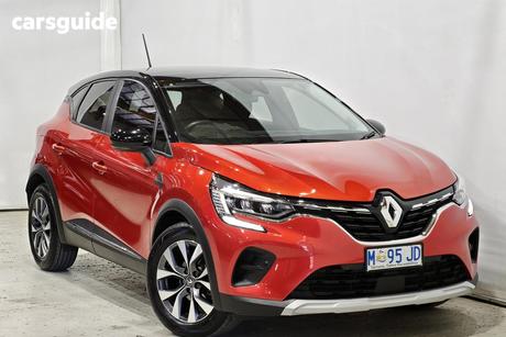 Red 2021 Renault Captur Wagon Zen