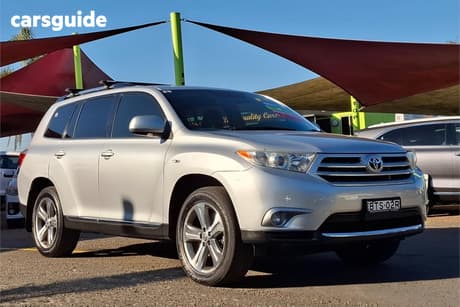 Silver 2010 Toyota Kluger Wagon Kx-S (Fwd)