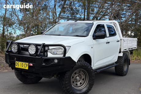 White 2021 Isuzu D-MAX Crew Cab Utility Sx (4X4)