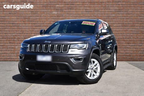 Grey 2016 Jeep Grand Cherokee Wagon Laredo (4X4)